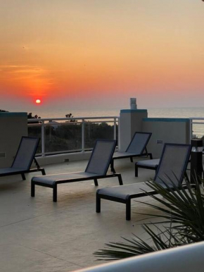 Ocean Sunrise Condo ~ 2B/2B